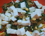Foto del paso 6 de la receta: Tarta de espinacas, morrón y cebolla dorada con masa de semillas