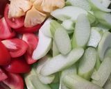Hình bước làm 2 của món Canh chua cá điêu hồng