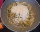 Foto del paso 4 de la receta: Risotto de conejo y alcachofas