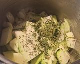 Foto del paso 2 de la receta: Rollitos de calabacín rellenos de jamón de york y champiñones