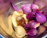 Foto langkah ke 2 dari resep Bobor Pucuk Labu & Jagung Manis.