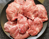 Foto del paso 1 de la receta: Carrilleras de cerdo al vino tinto