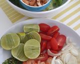 รูปขั้นตอนการทำที่ 1 ของ "ยำวุ้นเส้นทะเล" Spicy Seafood Glass Noodle Salad🦐🦑🌶🍅