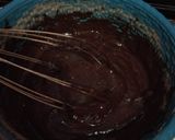 Foto langkah ke 2 dari resep Brownies kukus tanpa mixer.