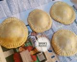 A picture of step 4 of Baked Meat pie(1).