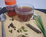 A picture of step 2 of Lemongrass Tea.