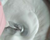 Foto langkah ke 2 dari resep Es krim lumer.