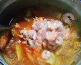 รูปขั้นตอนการทำที่ 2 ของ แกงส้มกุ้งมะระหวาน