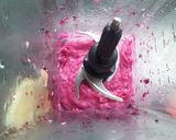 Foto del paso 3 de la receta: Sorvete de Morango e Pitaya: