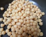 A picture of step 1 of Fried Chana Chaat.