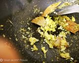 A picture of step 5 of Mushroom do pyaja.