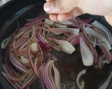 Foto del paso 4 de la receta: Puré de guisantes con menta y filete de hamburguesa