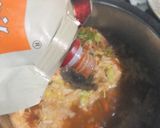 A picture of step 6 of Schezwan Soup.