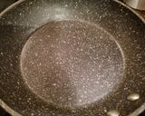 Foto del passaggio 6 della ricetta Capasanta su maionese di corallo