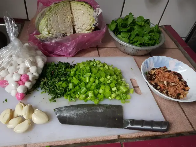 Langkah-langkah untuk membuat Cara membuat Sup Konien(imlek)