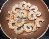 Foto del paso 4 de la receta: Gambones Thai al curry con arroz