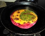 A picture of step 5 of Tri colour paratha.
