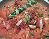 Foto del paso 4 de la receta: Salsa de tomates picante con aceitunas negras