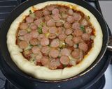 Foto langkah ke 12 dari resep Pizza Sosis Teflon.