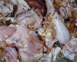A picture of step 1 of Chicken Pulao.