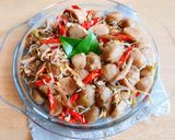Foto langkah ke 4 dari resep Orek Bakso Teri Pedas.