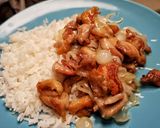 Mézes gyöngyhagymás csirke recept fázis 5 fotója