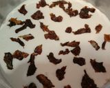 Foto langkah ke 3 dari resep Bolu Kukus Coklat Kurma.
