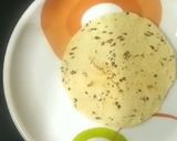 A picture of step 3 of Masala papad.
