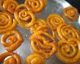 A picture of step 3 of Jalebi.