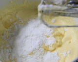 Foto langkah ke 5 dari resep Coffee Cake.