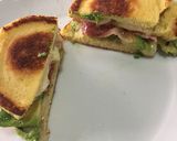 Foto del paso 2 de la receta: Sándwich de jamón y tocino