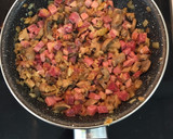 Foto del paso 2 de la receta: Quiche de jamón curado y champiñones