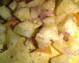 A picture of step 3 of Masala papad.