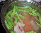 Foto langkah ke 2 dari resep Sup Ikan Kemangi.