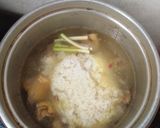 Hình bước làm 2 của món Cháo gà siêu tốc