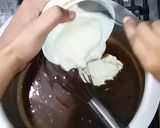 A picture of step 2 of Caramel sauce.