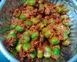 A picture of step 3 of Gunda /Lasoda Pickle.
