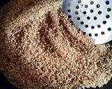 A picture of step 1 of Daliya pulav.