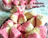 Foto langkah ke 8 dari resep Bolu kukus Merah Putih.