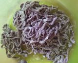 Foto langkah ke 4 dari resep Mie Ubi Ungu.