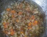 व्हेजिटेबल स्प्राऊट सूप (vegetable sprout soup recipe in marathi) रेसिपी स्टेप 5 फोटो 