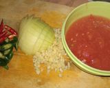 Foto langkah ke 2 dari resep Rolade sosis saus tomat.