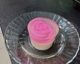 Foto langkah ke 5 dari resep Puding mawar cup 🌹.