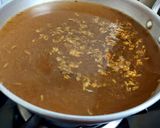 A picture of step 3 of Spicy Egg Soup.