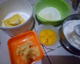 Foto langkah ke 1 dari resep Cake tape toping keju almond.