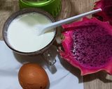 Foto langkah ke 1 dari resep Es krim buah naga (Tinggi kalori) 1+.