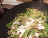 A picture of step 6 of Savoy Cabbage Pasta.