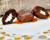 A picture of step 4 of Cream filled chocolate muffins.