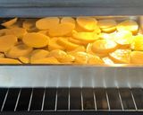 Foto del paso 2 de la receta: Huevos rotos con langostinos