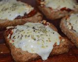 Foto del paso 4 de la receta: Crostini con pan de salvado